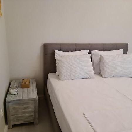 شقة The Grey Pórto Ráfti المظهر الخارجي الصورة